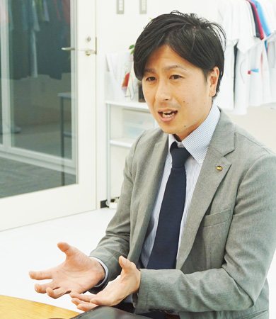 長尾卓さん