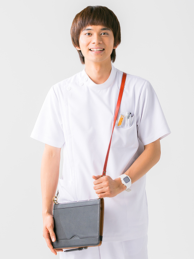 看護師の蒼山太陽を演じる北村匠海さん